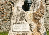 Monument of Sabri Tuci